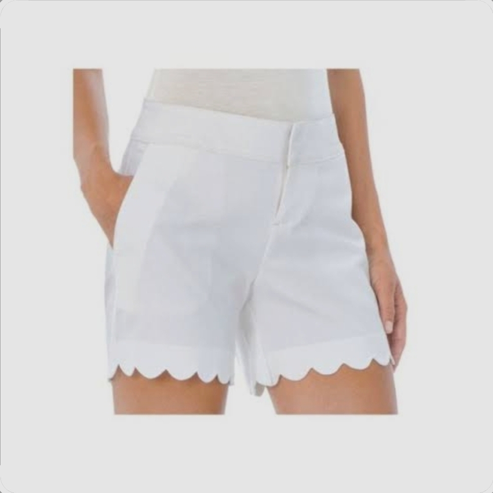 Isaac Mizrahi High Waist White Shorts with Scalloped Hem